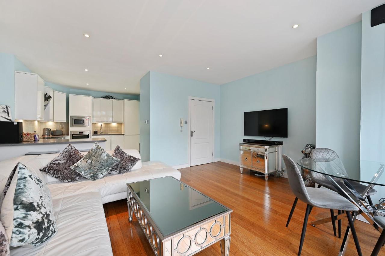 Hampstead Opulence Apartment - Luxurious Split Level Property Лондон Екстериор снимка