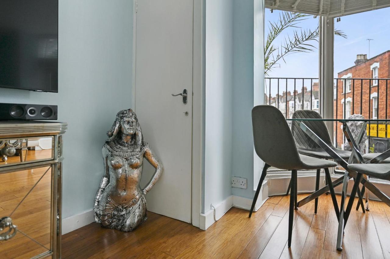 Hampstead Opulence Apartment - Luxurious Split Level Property Лондон Екстериор снимка