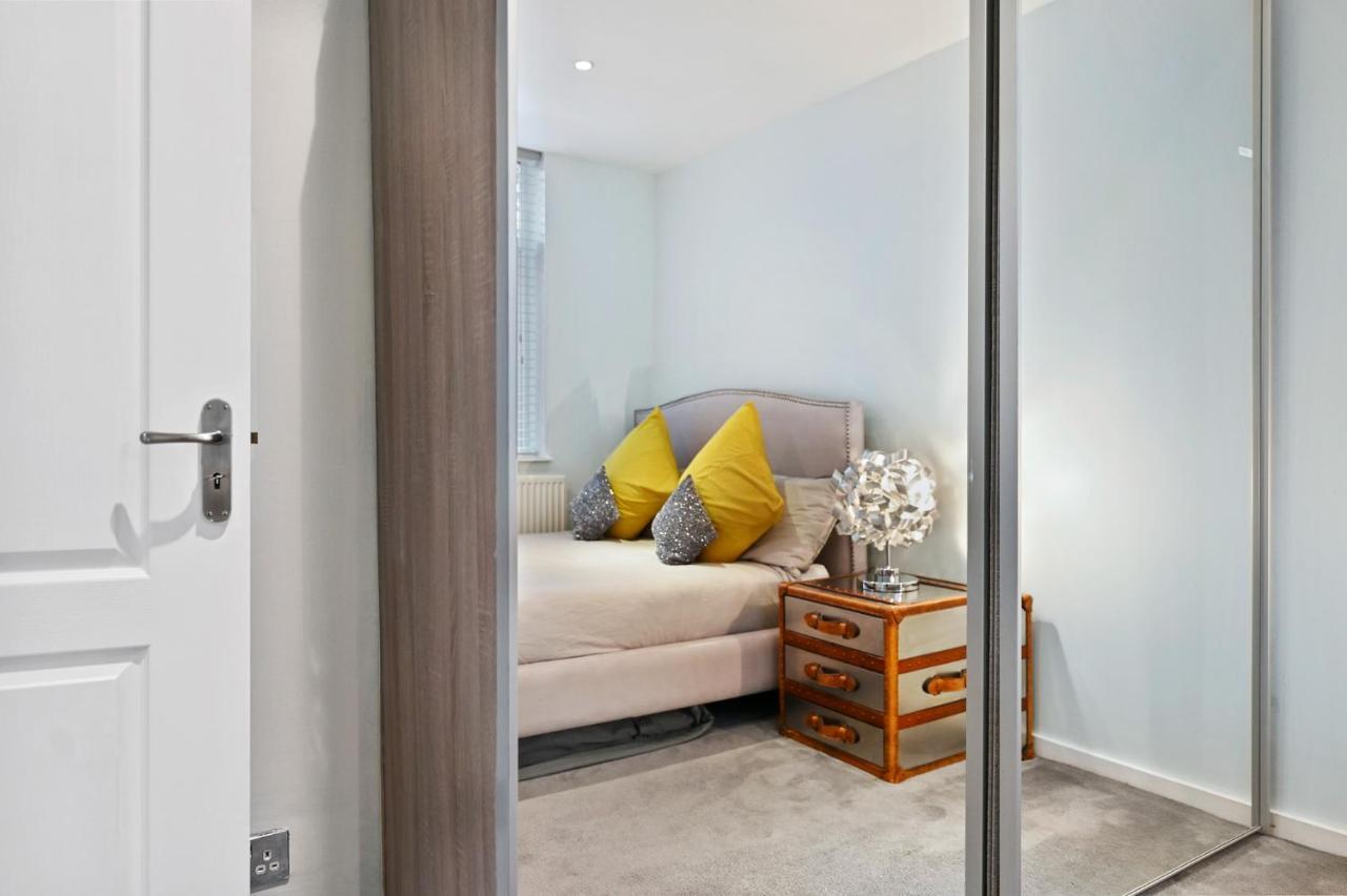 Hampstead Opulence Apartment - Luxurious Split Level Property Лондон Екстериор снимка
