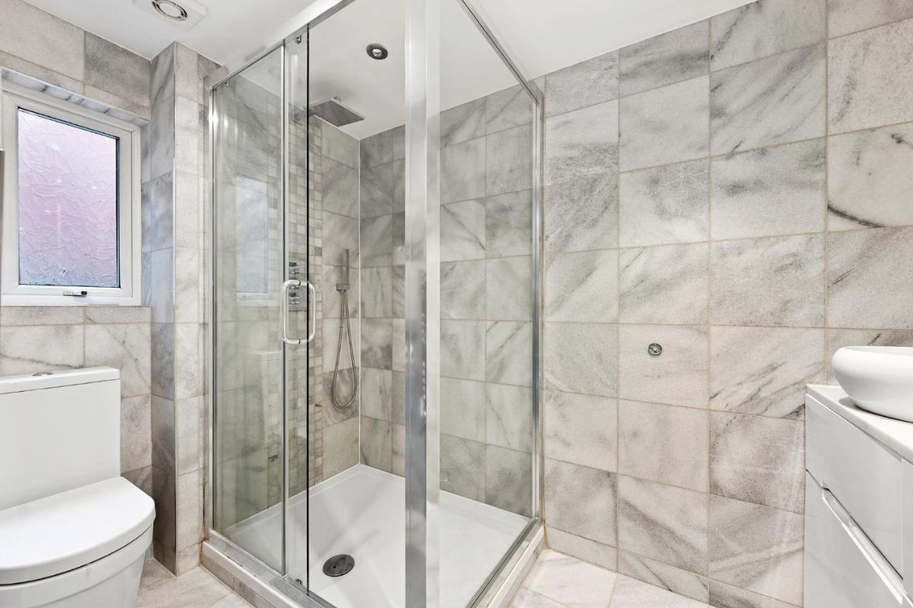 Hampstead Opulence Apartment - Luxurious Split Level Property Лондон Екстериор снимка